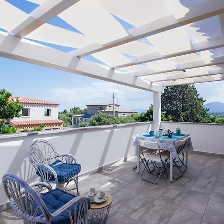 Casa Vacanze Zefiro Орозей Екстер'єр фото