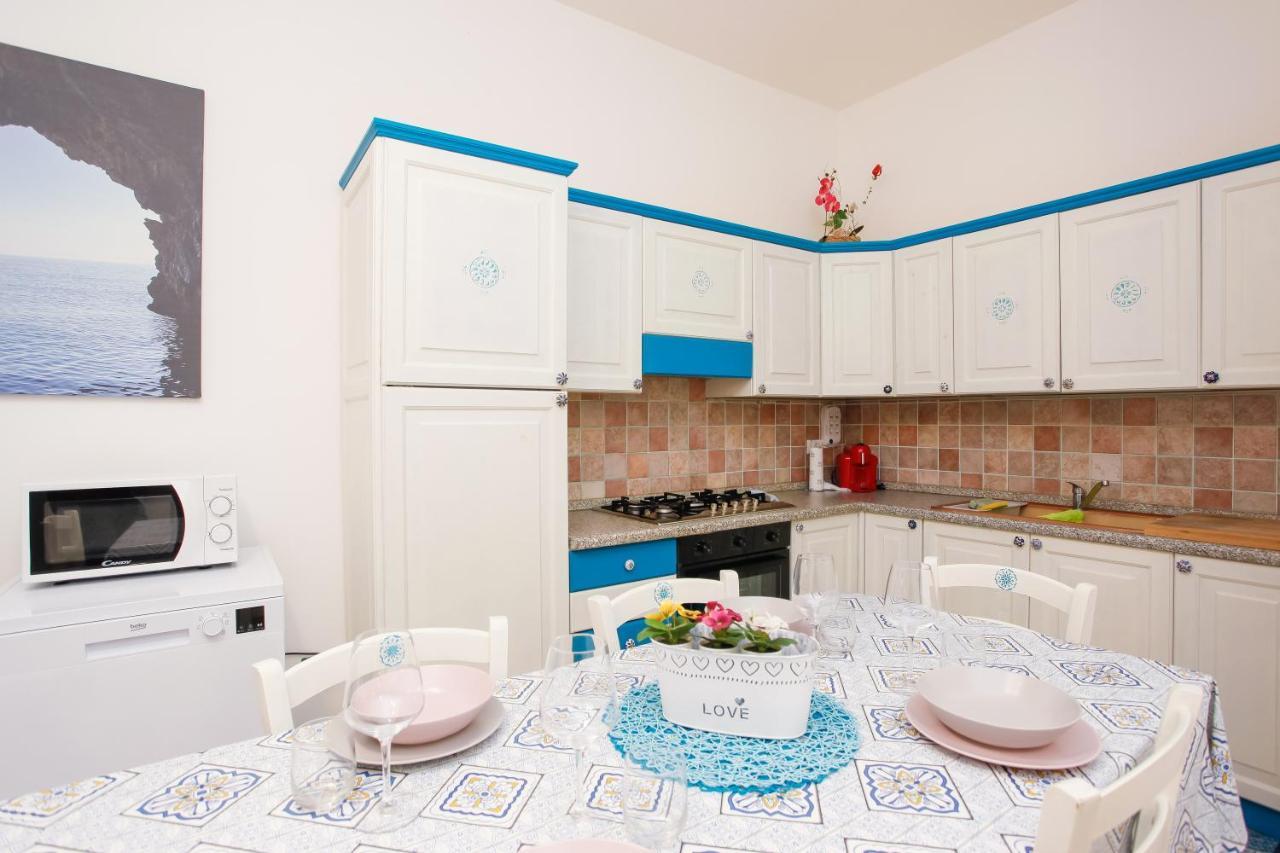 Casa Vacanze Zefiro Орозей Екстер'єр фото