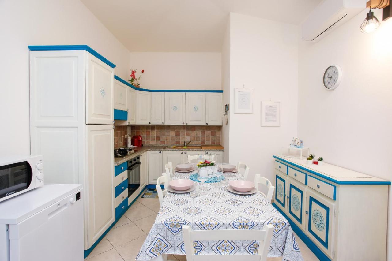 Casa Vacanze Zefiro Орозей Екстер'єр фото